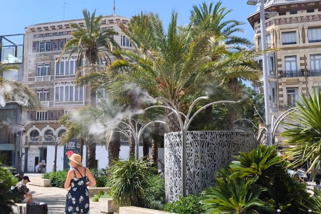 przestrzen publiczna zamglawiacze